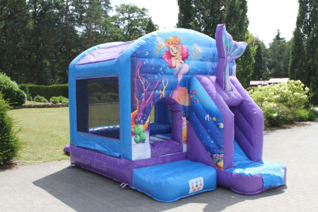 Te huur Springkussen Zeemeermin - 3,9x2,8 m 75 euro per dag